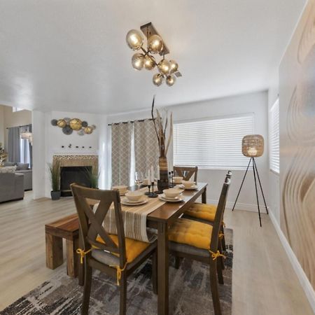Zen - A Home Away From Home And In Heart Of Лас Вегас Екстериор снимка